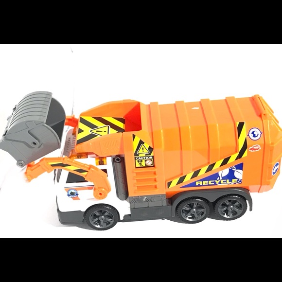 Dickie Toys Action Series 16 Inch Garbage Truck - Picture 1 of 7
